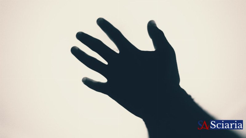 Cryptography's Silent Promise: The Invisible Handshake Securing Our Digital Lives