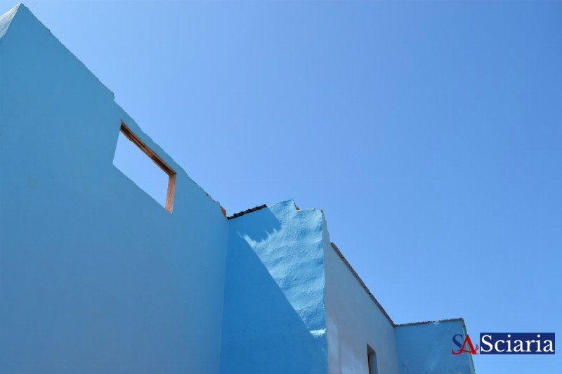 The Fifth Facade: Designing the Sky's Canvas – A New Dimension in Architecture