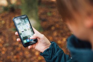 The Geological Secret in Your Smartphone: Earth's Ancient Powers in Your Pocket