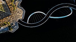 Unlocking Life's Source Code: The Rise of Programmable Biology